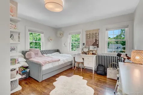 147 Locust Avenue Babylon NY 11702