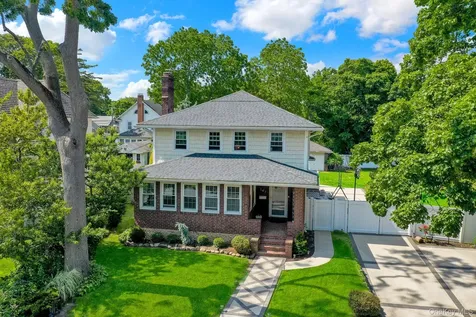 147 Locust Avenue Babylon NY 11702
