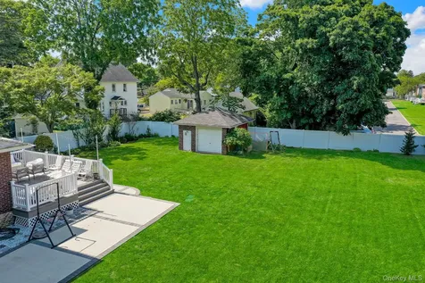 147 Locust Avenue Babylon NY 11702