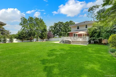 147 Locust Avenue Babylon NY 11702