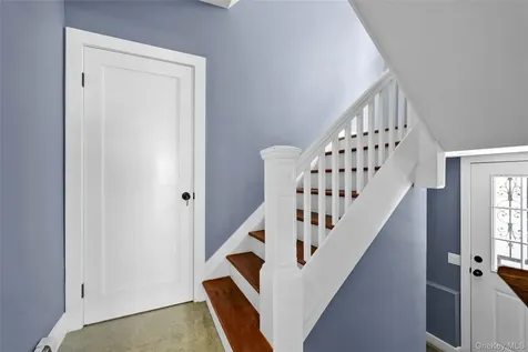 85-43 150th Street Briarwood NY 11435
