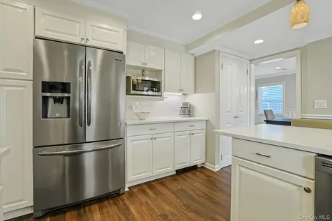 20 Knox Road Eastchester NY 10709