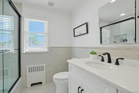 20 Knox Road Eastchester NY 10709