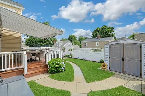 20 Knox Road Eastchester NY 10709