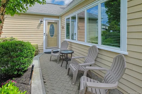 20 Knox Road Eastchester NY 10709