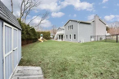 6 Hemlock Lane Thiells NY 10984