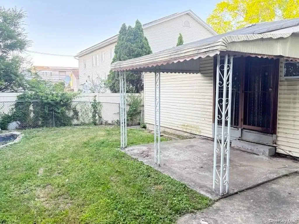 157 Hendrickson Avenue Elmont NY 11003