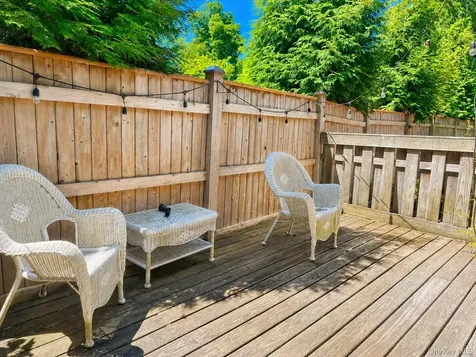 40 Waterside Close Eastchester NY 10709