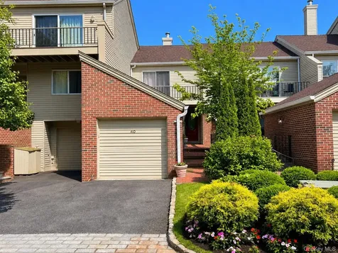 40 Waterside Close Eastchester NY 10709
