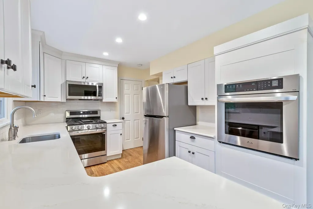 451 River Road Nissequogue NY 11780