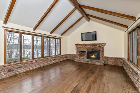 451 River Road Nissequogue NY 11780