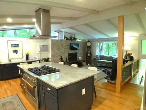 25 Ponderosa Road Carmel NY 10512