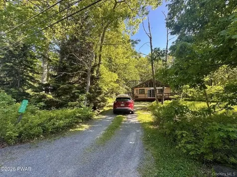 107 Fetlock Drive Other PA 18428
