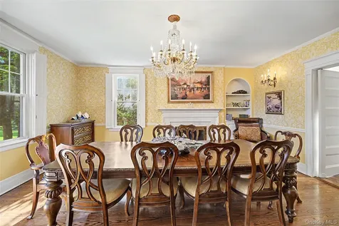 23 Townsend Road Glen Cove NY 11542
