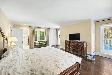 23 Townsend Road Glen Cove NY 11542