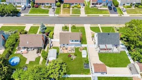 122 Lambert Avenue Farmingdale NY 11735