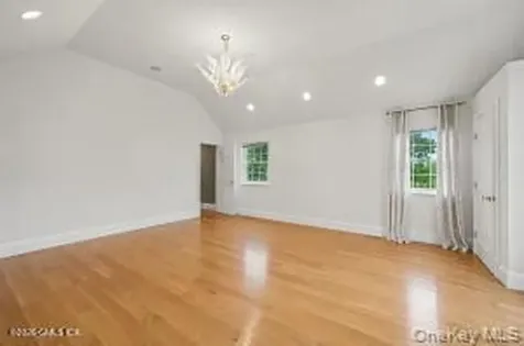 52 Francis Lane Greenwich CT 06831
