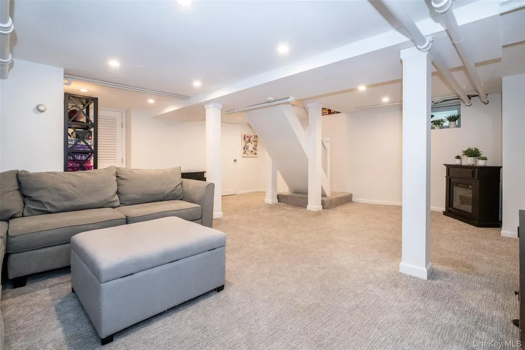 17 Bonnett Avenue Larchmont NY 10538