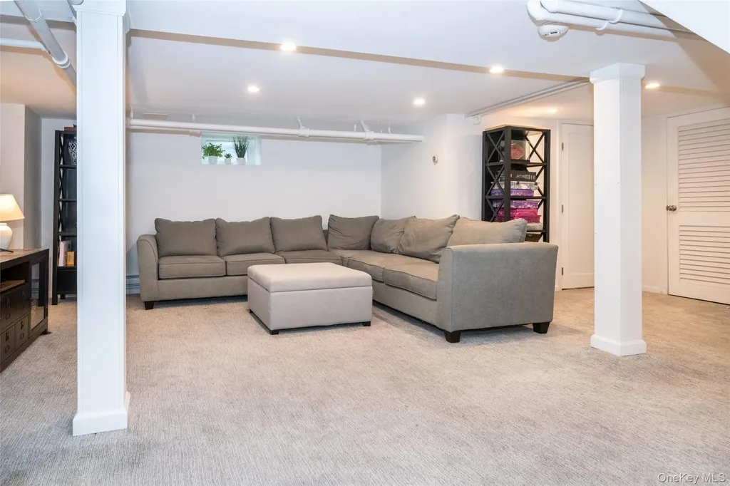 17 Bonnett Avenue Larchmont NY 10538