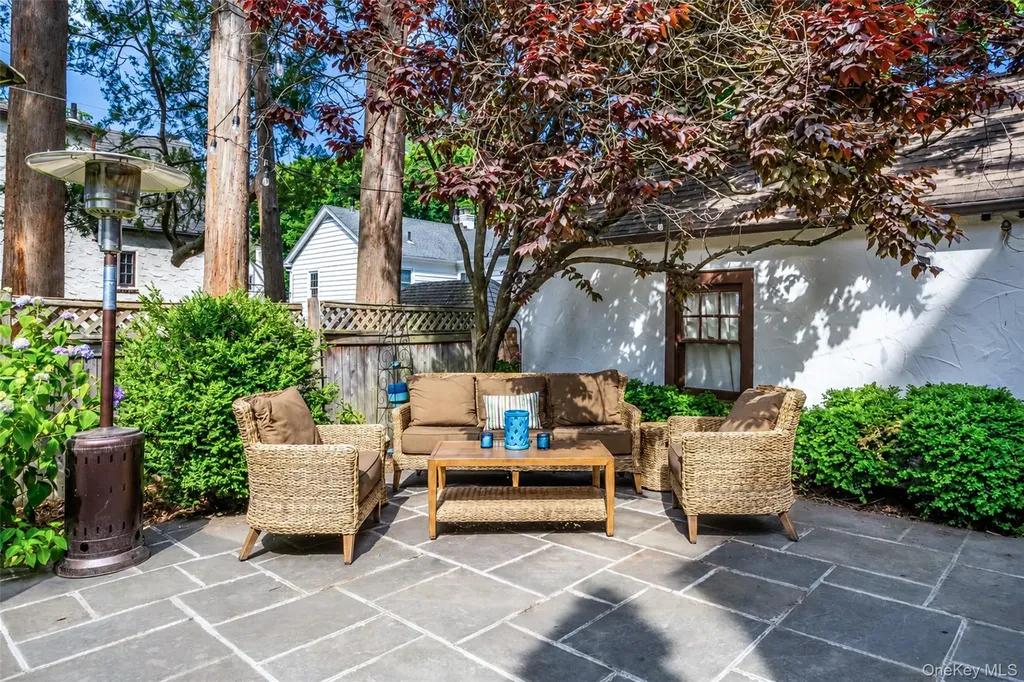 17 Bonnett Avenue Larchmont NY 10538