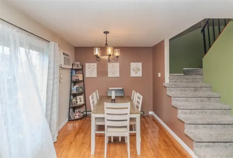 6702 Chelsea Cove N Hopewell Junction NY 12533