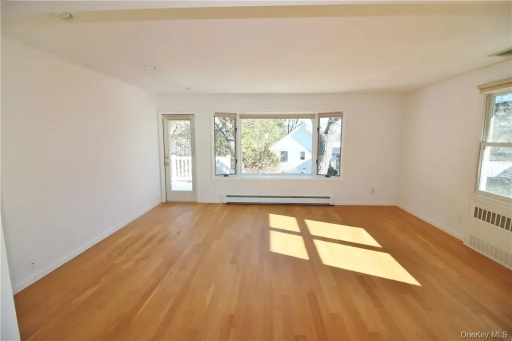 248 W Lake Boulevard Mahopac NY 10541