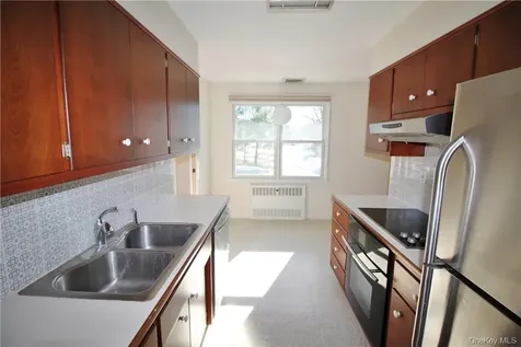248 W Lake Boulevard Mahopac NY 10541