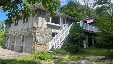 248 W Lake Boulevard Mahopac NY 10541