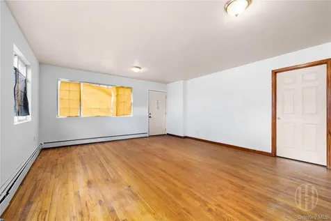 10932 156th Street Jamaica NY 11433