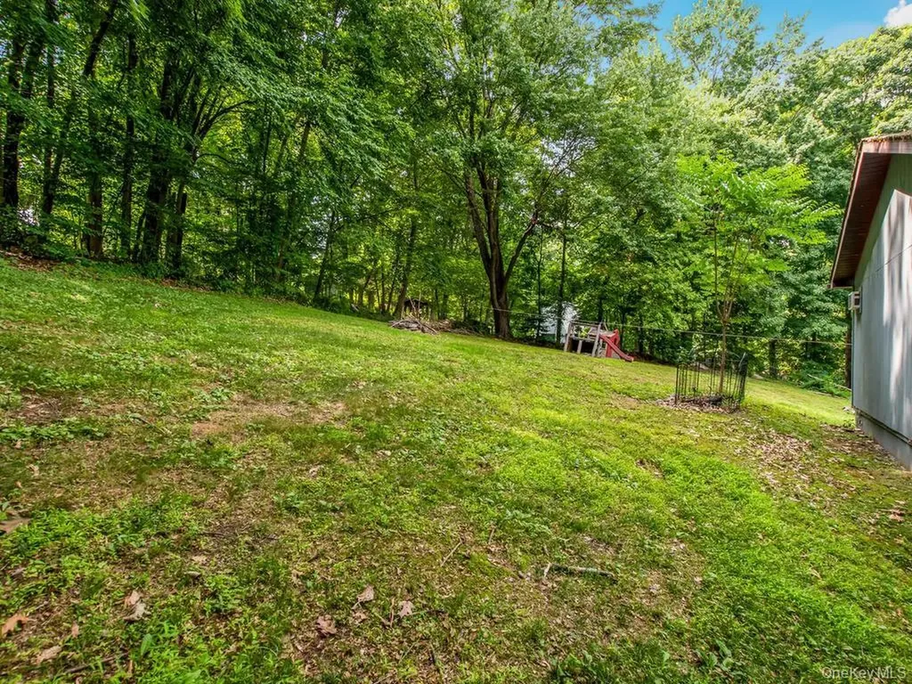 20 Ernst Road Cortlandt Manor NY 10567