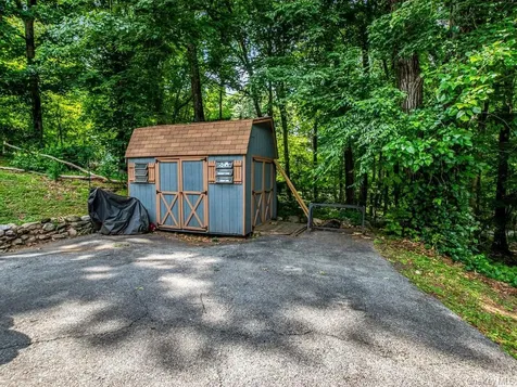 20 Ernst Road Cortlandt Manor NY 10567