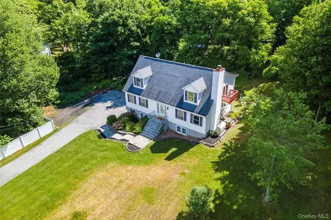 22 Elm Road Lake Peekskill NY 10537