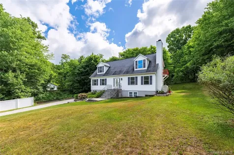 22 Elm Road Lake Peekskill NY 10537