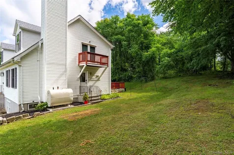 22 Elm Road Lake Peekskill NY 10537
