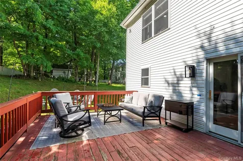 22 Elm Road Lake Peekskill NY 10537