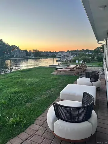 Massapequa NY 11758
