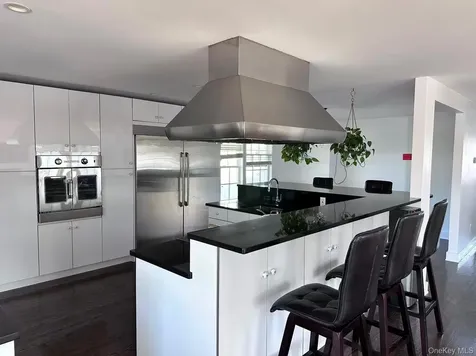 Massapequa NY 11758