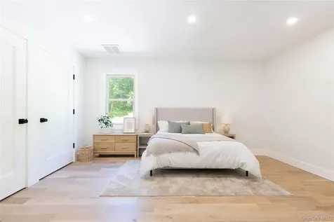 91 Lenni Lenape Road Narrowsburg NY 12726