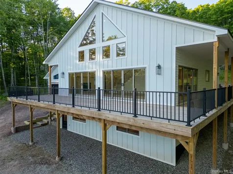 91 Lenni Lenape Road Narrowsburg NY 12726