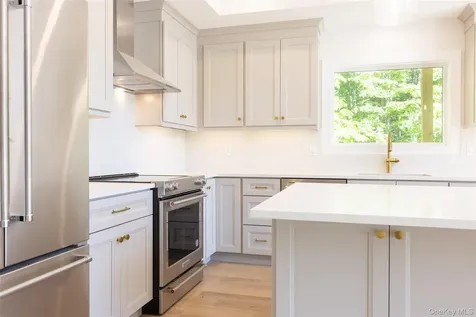 91 Lenni Lenape Road Narrowsburg NY 12726