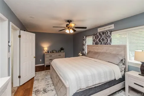 1505 Chelsea Cove S Hopewell Junction NY 12533
