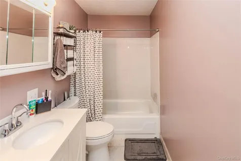 1505 Chelsea Cove S Hopewell Junction NY 12533