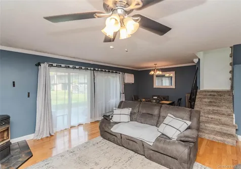 1505 Chelsea Cove S Hopewell Junction NY 12533