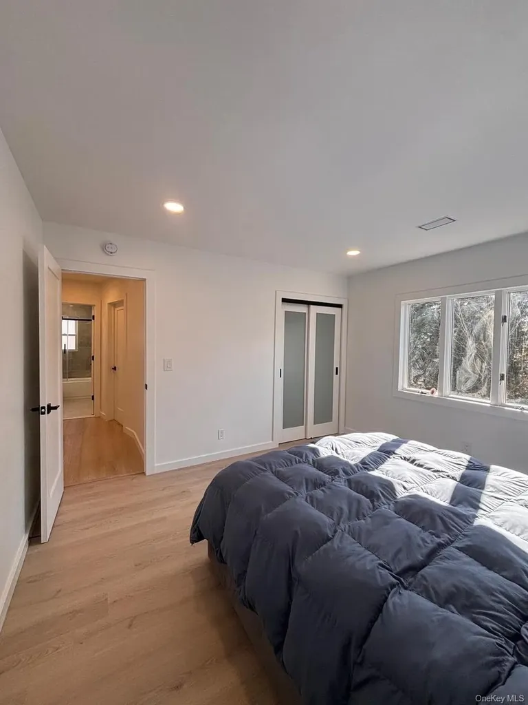 791 Longview Avenue North Woodmere NY 11581