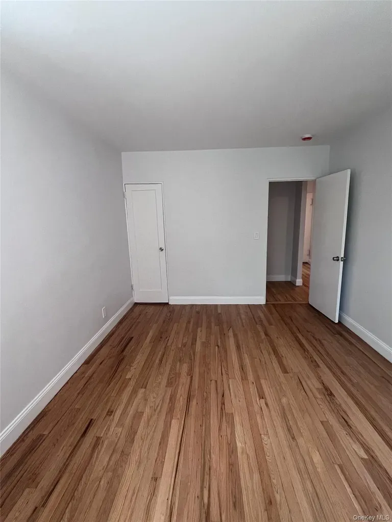280 Collins Avenue Mount Vernon NY 10552