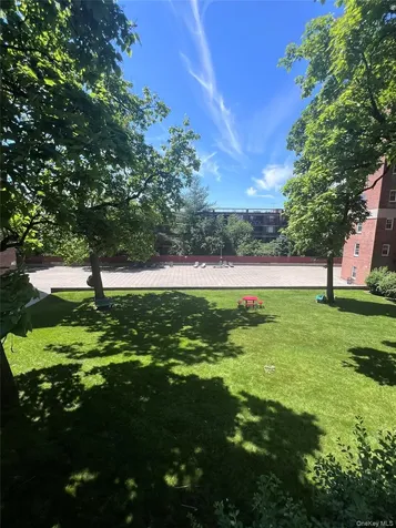 280 Collins Avenue Mount Vernon NY 10552