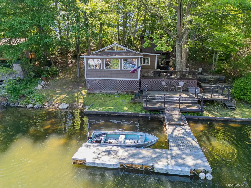 1616 Route 292 Holmes NY 12531