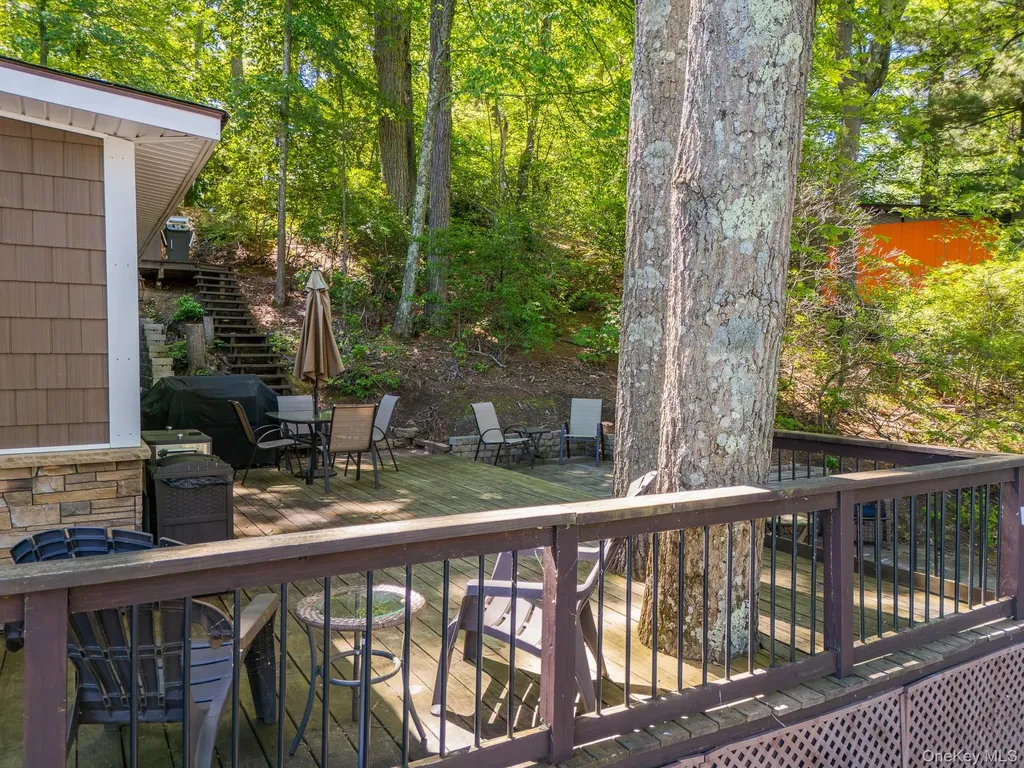 1616 Route 292 Holmes NY 12531