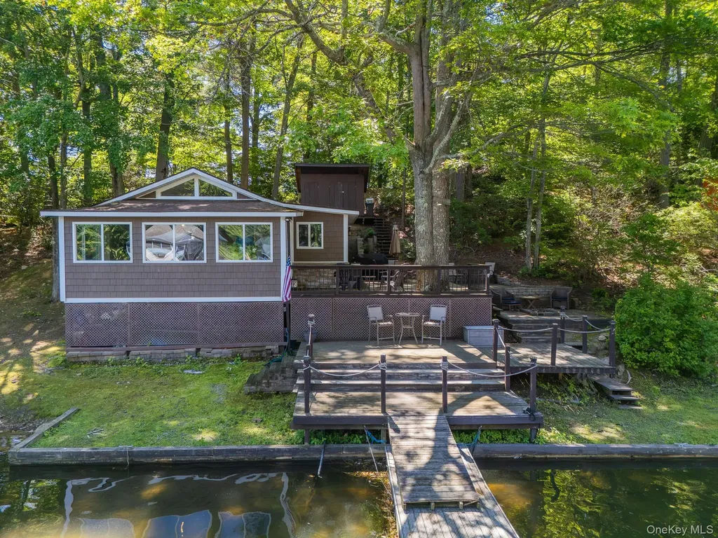 1616 Route 292 Holmes NY 12531