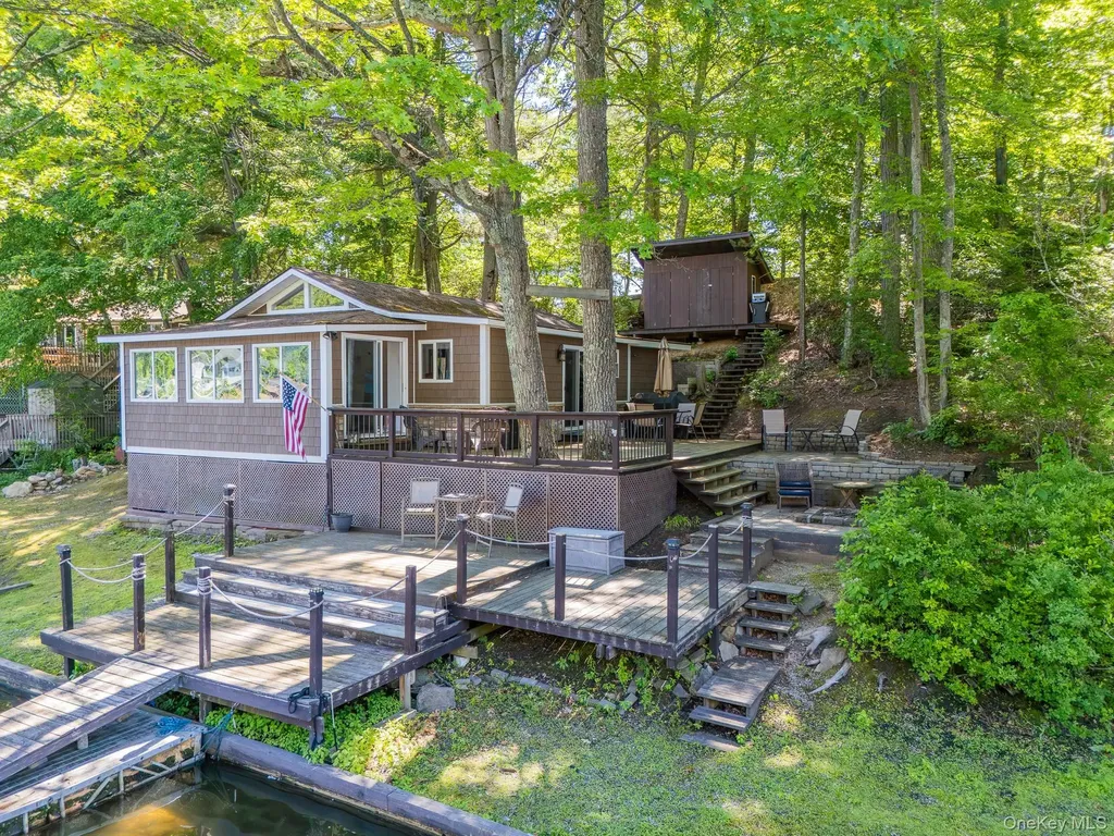1616 Route 292 Holmes NY 12531